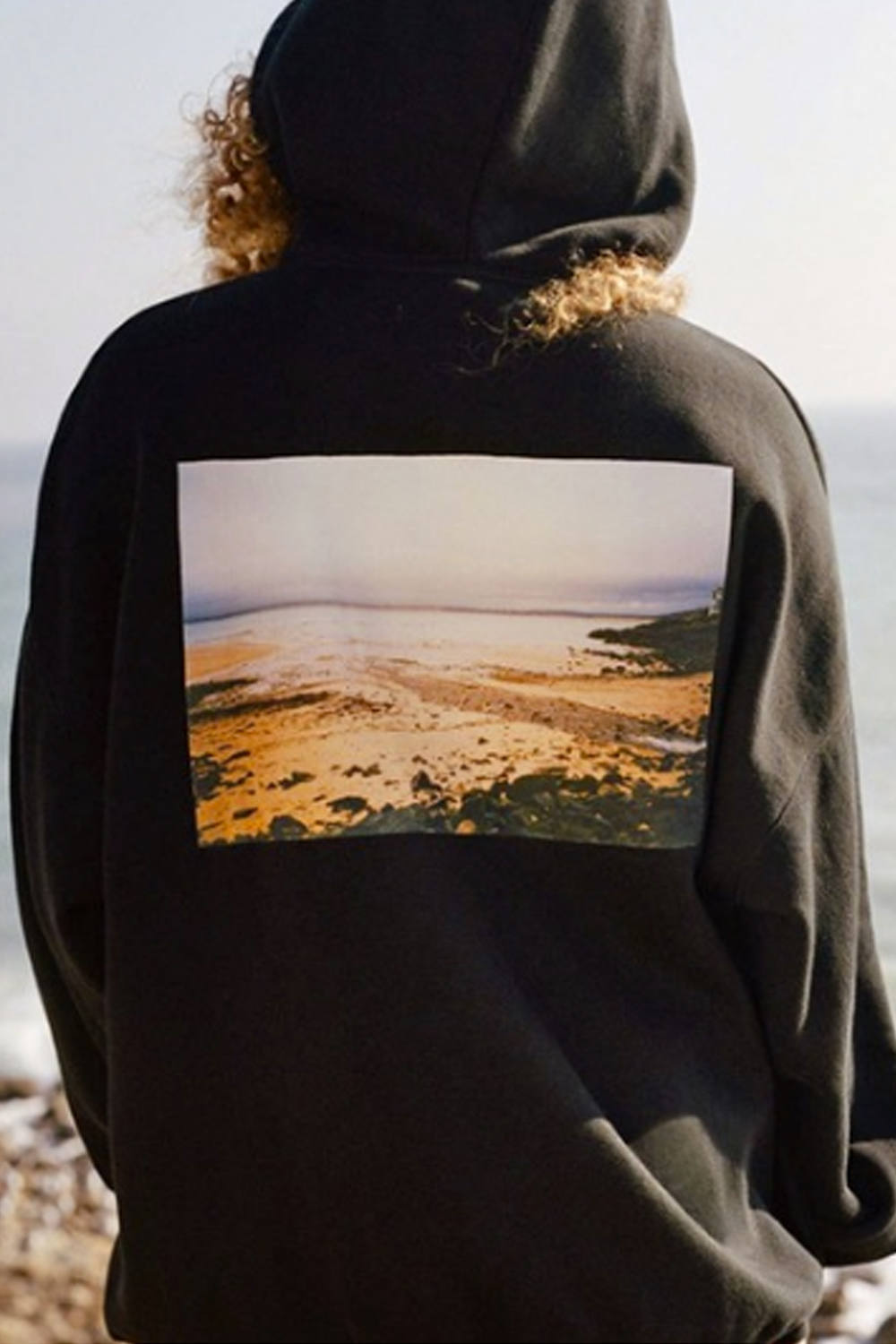 FOG ESSENTIALS - Photo Pullover Hoodie | laid-back